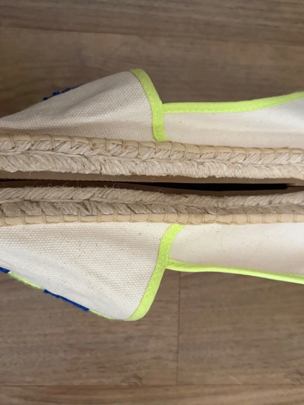 Soludos Embroidered Espadrilles size 10 Brand New